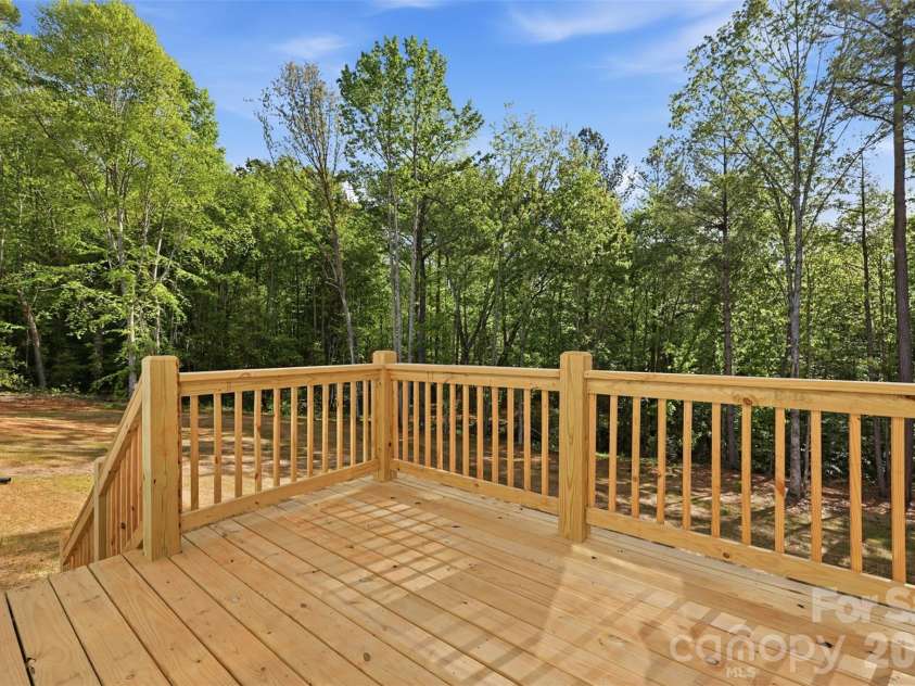 245 White Point Lane, Taylorsville, NC 28681.  MLS# CAR4368944, YatesRealty ID 12573. 