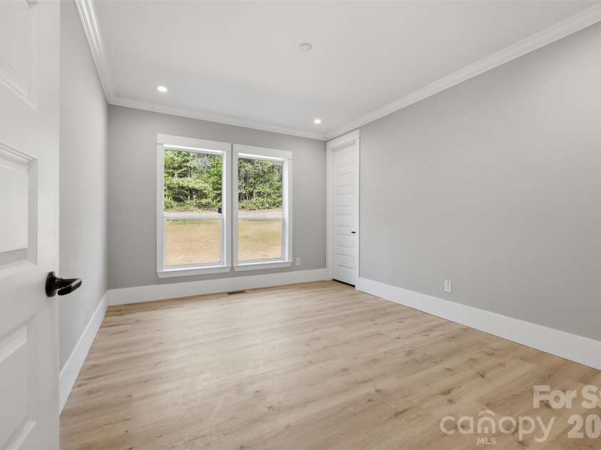 245 White Point Lane, Taylorsville, NC 28681.  MLS# CAR4368944, YatesRealty ID 12573. 