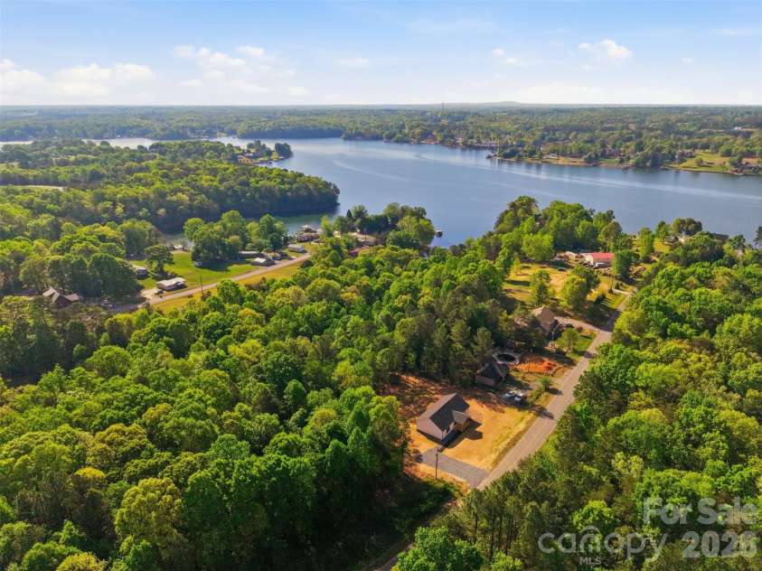 245 White Point Lane, Taylorsville, NC 28681.  MLS# CAR4368944, YatesRealty ID 12573. 