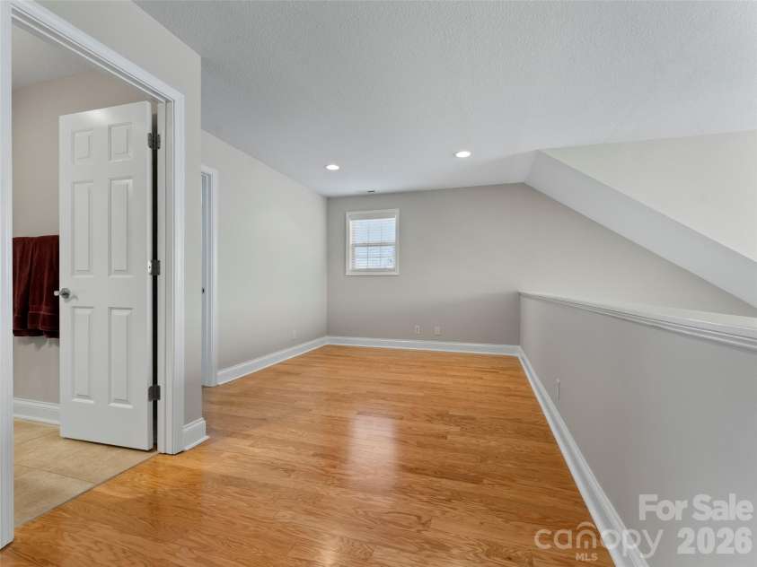 22 Florian Lane, Fletcher, NC 28732.  MLS# CAR4279113, YatesRealty ID 12574. 