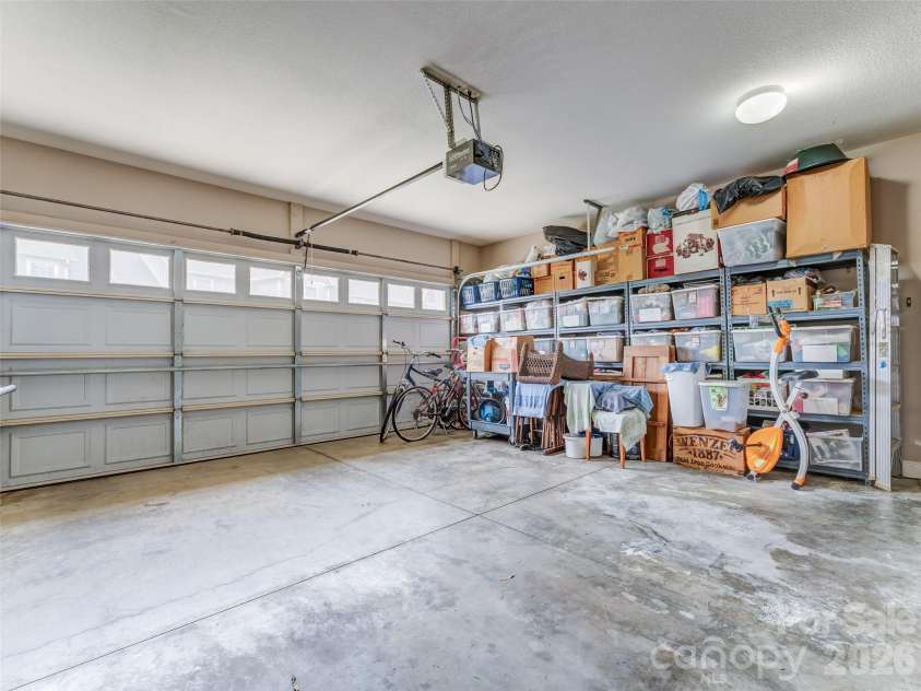 22 Florian Lane, Fletcher, NC 28732.  MLS# CAR4279113, YatesRealty ID 12574. 