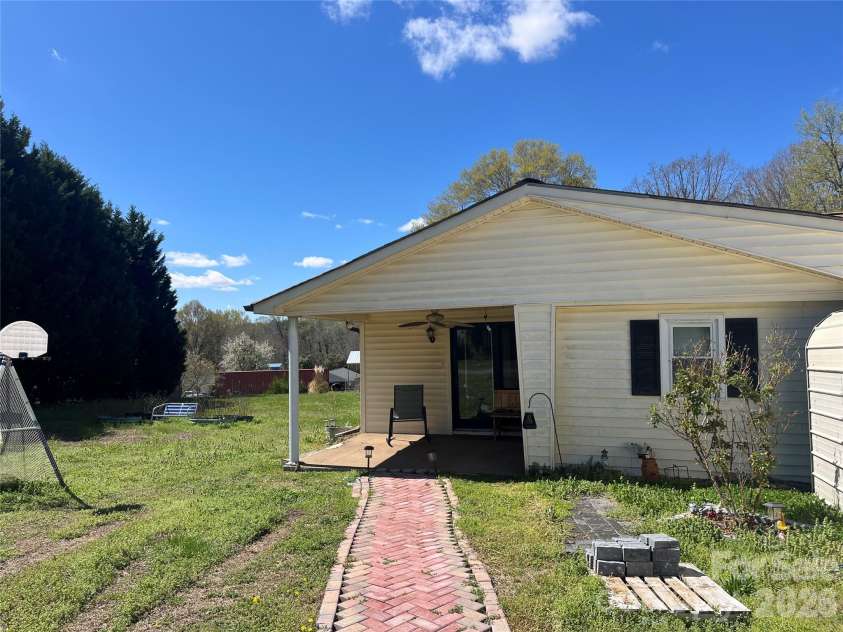 1021 Ebenezer Road, Kannapolis, NC 28083.  MLS# CAR4354489, YatesRealty ID 12575. 