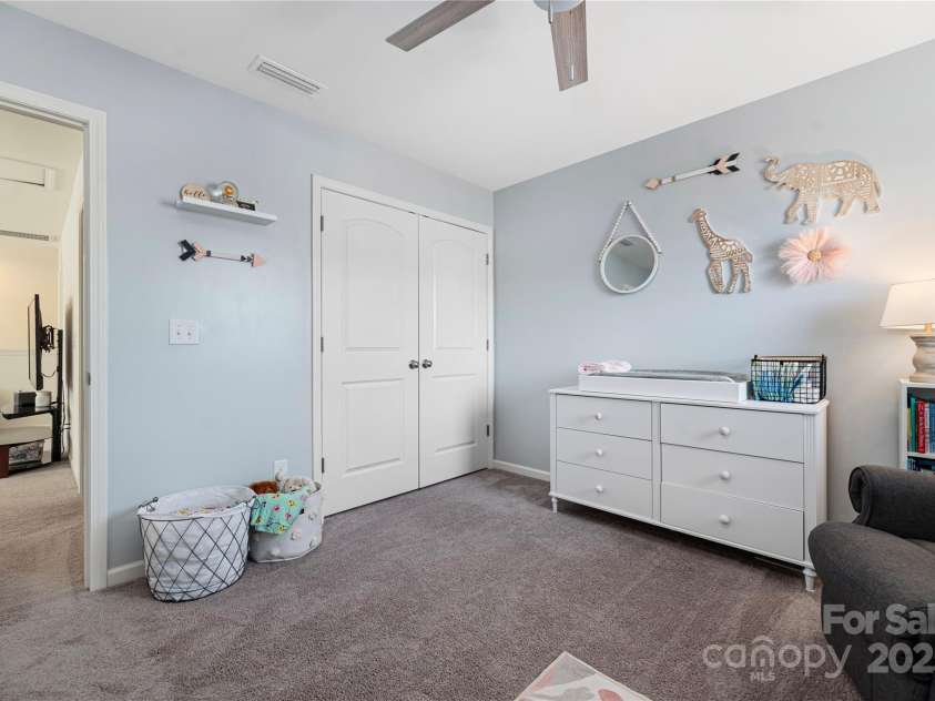 206 Hidden Lakes Road, Statesville, NC 28677.  MLS# CAR4235894, YatesRealty ID 12577. 