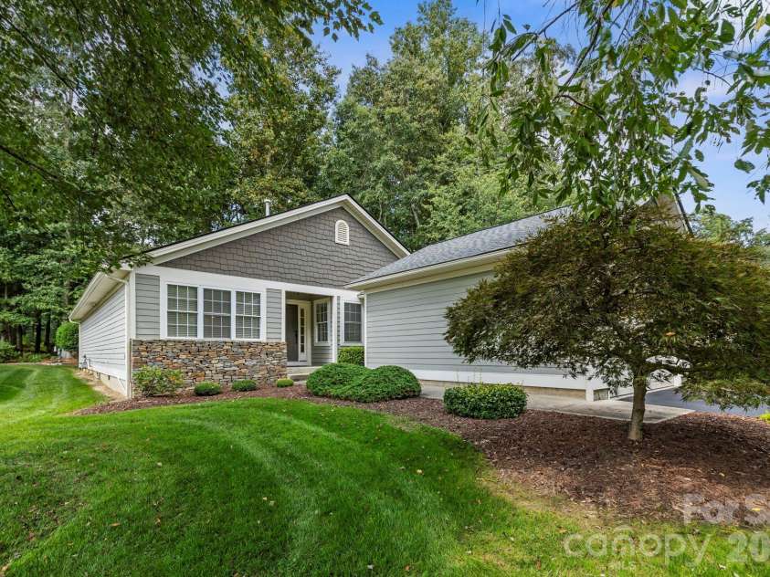 241 Fairway View Drive, Etowah, NC 28729.  MLS# CAR4304614, YatesRealty ID 12577. 
