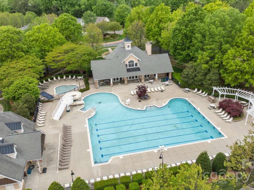 1001 Woodglen Lane, Matthews, NC 28104.  MLS# CAR4244748, YatesRealty ID 12578. 