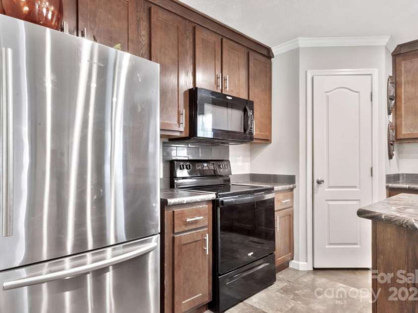 8742 Belt Lane, Fort Mill, SC 29707.  MLS# CAR4231019, YatesRealty ID 12579. 