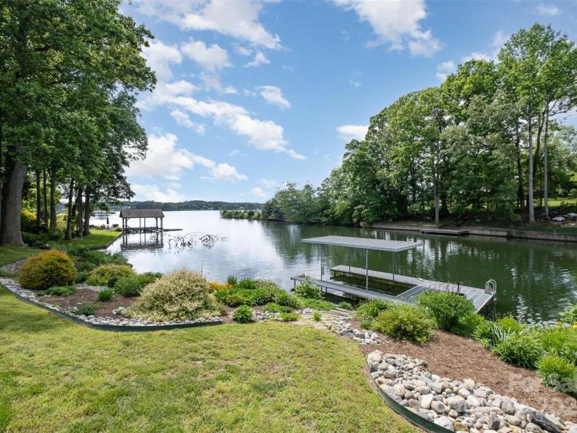 3005 Vernell Lane, Shelby, NC 28150.  MLS# CAR4255186, YatesRealty ID 12580. Another view!