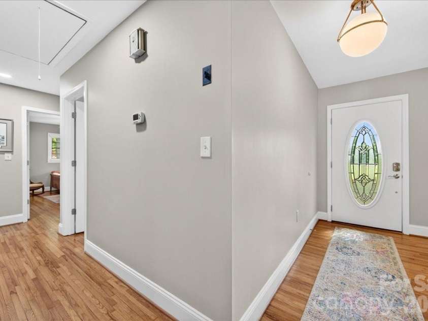 3229 Zelda Lane, Matthews, NC 28105.  MLS# CAR4366492, YatesRealty ID 12580. Entryway