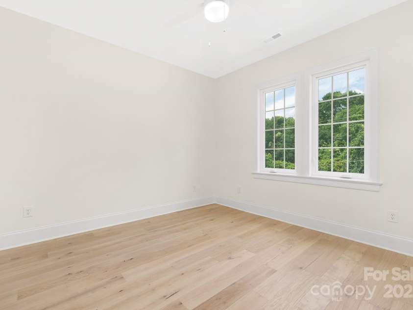514 Cama Street, Charlotte, NC 28209.  MLS# CAR4304157, YatesRealty ID 12582. 