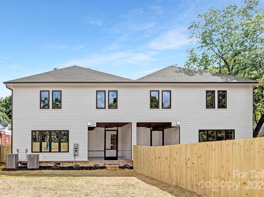 514 Cama Street, Charlotte, NC 28209.  MLS# CAR4304157, YatesRealty ID 12582. 
