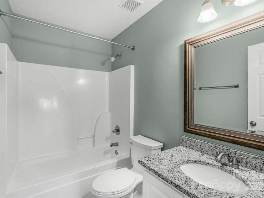 8421 Kings Creek Drive, Charlotte, NC 28273.  MLS# CAR4234070, YatesRealty ID 12582. 