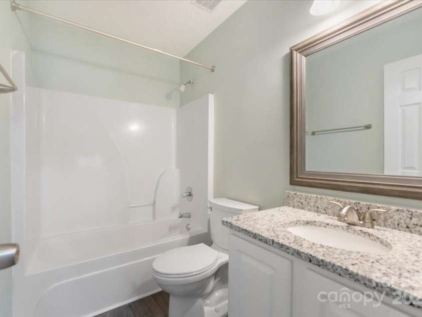 8421 Kings Creek Drive, Charlotte, NC 28273.  MLS# CAR4294656, YatesRealty ID 12582. 