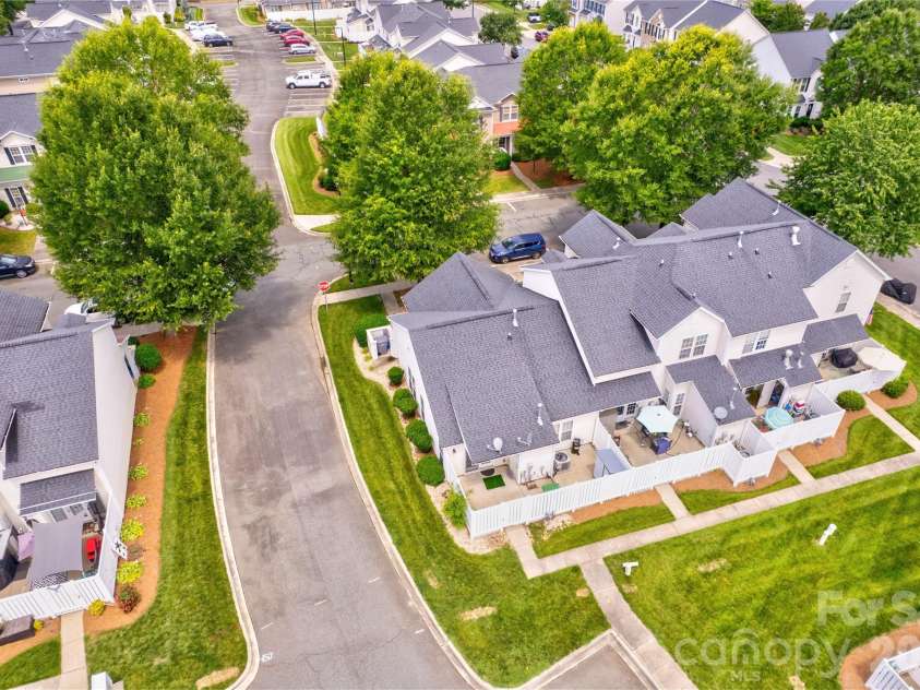 6315 Professional Boulevard, Harrisburg, NC 28075.  MLS# CAR4311481, YatesRealty ID 12583. 