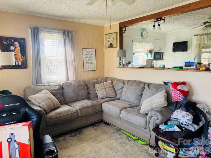 824 Baxter Road, Cherryville, NC 28021.  MLS# CAR4355780, YatesRealty ID 12584. 