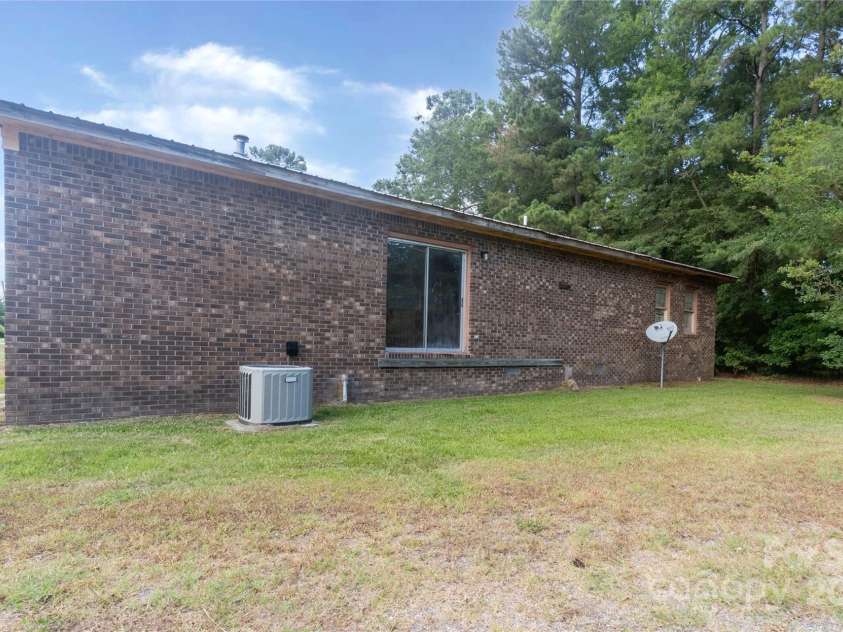 23492 NC 33 Highway, Edward, NC 27806.  MLS# CAR4155928, YatesRealty ID 12587. 