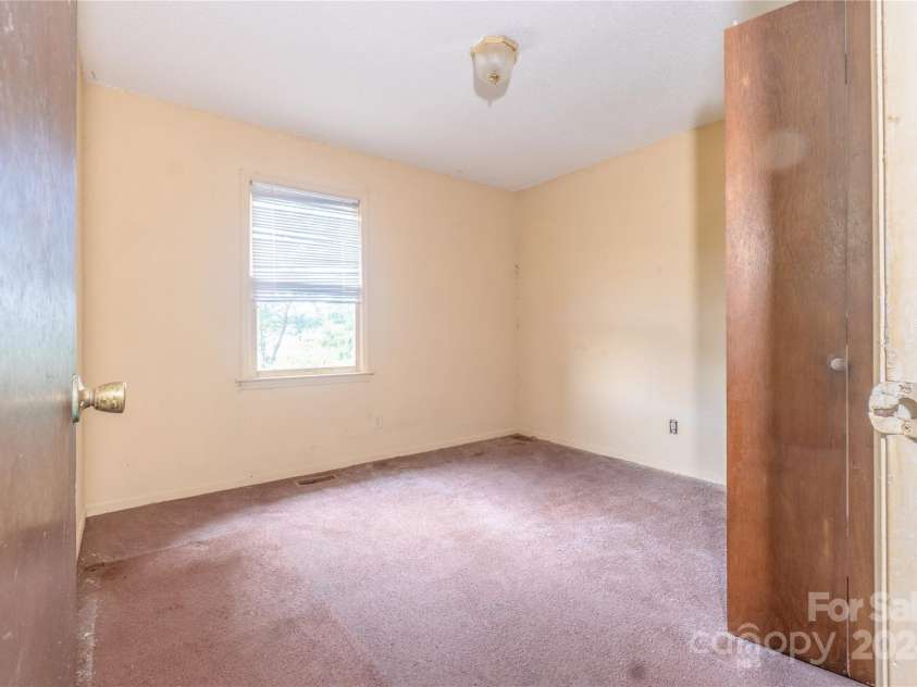 23492 NC 33 Highway, Edward, NC 27806.  MLS# CAR4155928, YatesRealty ID 12587. 