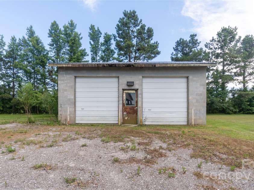 23492 NC 33 Highway, Edward, NC 27806.  MLS# CAR4155928, YatesRealty ID 12587. 