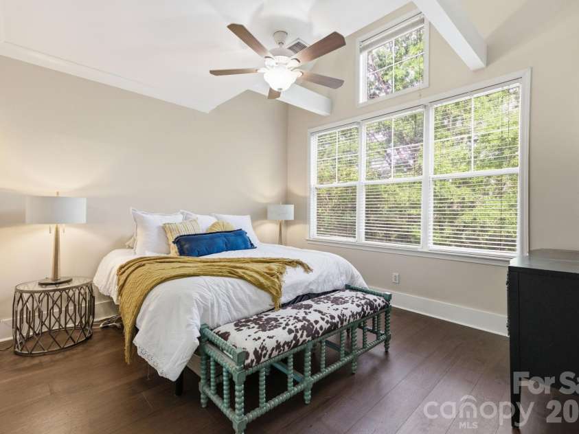 223 Torrence Street, Charlotte, NC 28204.  MLS# CAR4365139, YatesRealty ID 12588. 