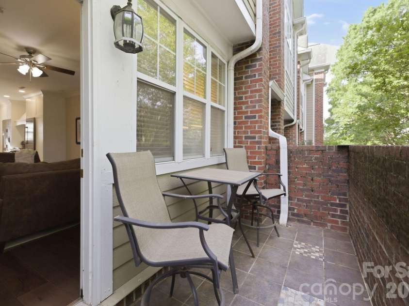 223 Torrence Street, Charlotte, NC 28204.  MLS# CAR4365139, YatesRealty ID 12588. 