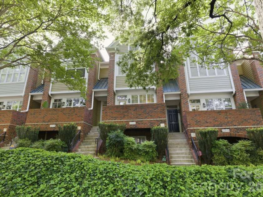 223 Torrence Street, Charlotte, NC 28204.  MLS# CAR4365139, YatesRealty ID 12588. 