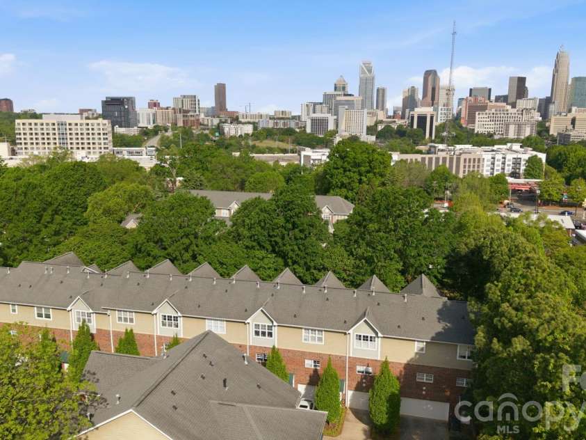 223 Torrence Street, Charlotte, NC 28204.  MLS# CAR4365139, YatesRealty ID 12588. 