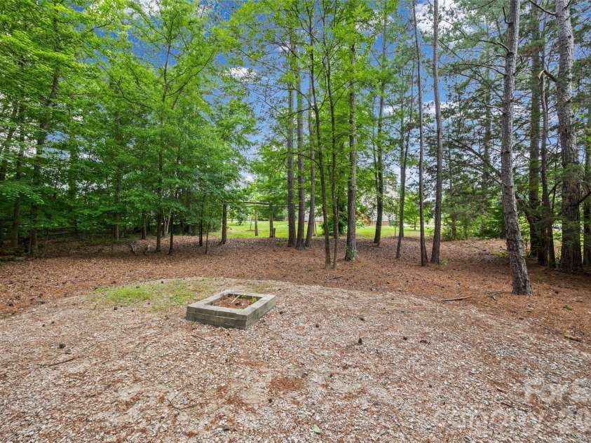 516 Copley Drive, Rock Hill, SC 29732.  MLS# CAR4313485, YatesRealty ID 12590. 