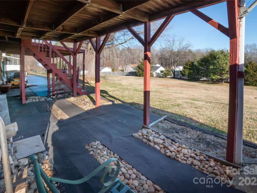 2212 Olde Well Road, Hudson, NC 28638.  MLS# CAR4204975, YatesRealty ID 12592. 