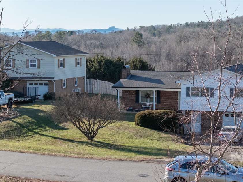 2212 Olde Well Road, Hudson, NC 28638.  MLS# CAR4204975, YatesRealty ID 12592. 