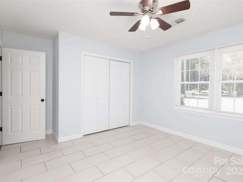 1106 Chandler Drive, Rock Hill, SC 29732.  MLS# CAR4200718, YatesRealty ID 12593. 