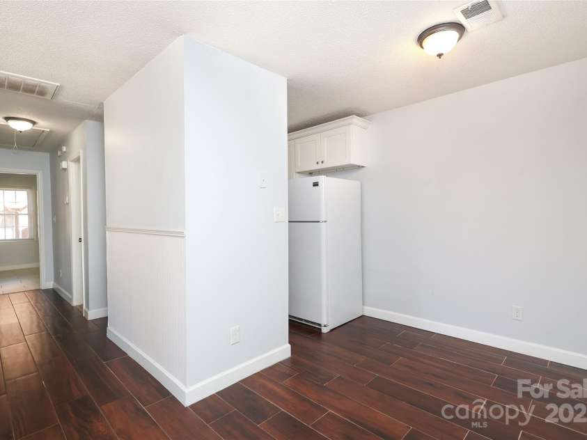 1106 Chandler Drive, Rock Hill, SC 29732.  MLS# CAR4200718, YatesRealty ID 12593. 