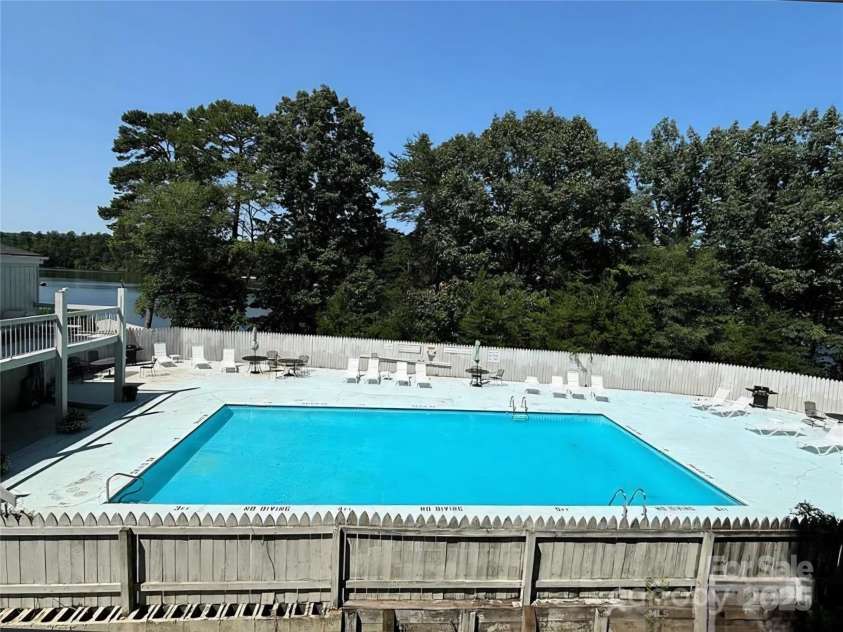 1050 21st Avenue, Hickory, NC 28601.  MLS# CAR4312080, YatesRealty ID 12594. Community pool