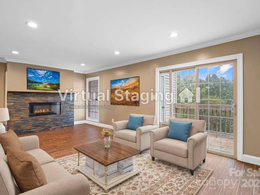 1050 21st Avenue, Hickory, NC 28601.  MLS# CAR4312080, YatesRealty ID 12594. Virtually staged living area view #2