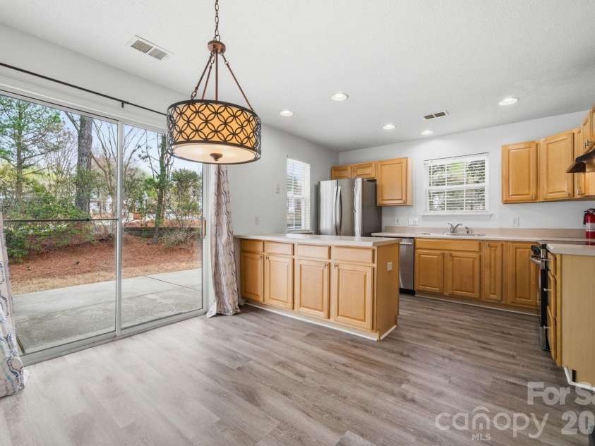 2906 Caldwell Ridge Parkway, Charlotte, NC 28213.  MLS# CAR4360466, YatesRealty ID 12595. 