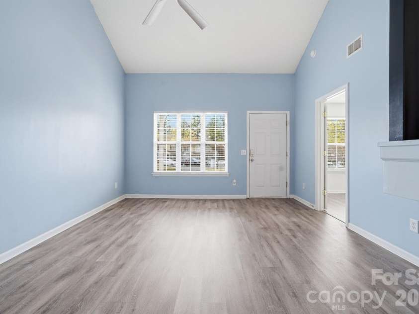 2906 Caldwell Ridge Parkway, Charlotte, NC 28213.  MLS# CAR4360466, YatesRealty ID 12595. 
