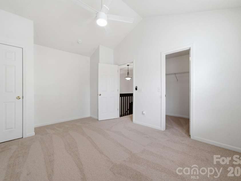 2906 Caldwell Ridge Parkway, Charlotte, NC 28213.  MLS# CAR4360466, YatesRealty ID 12595. 