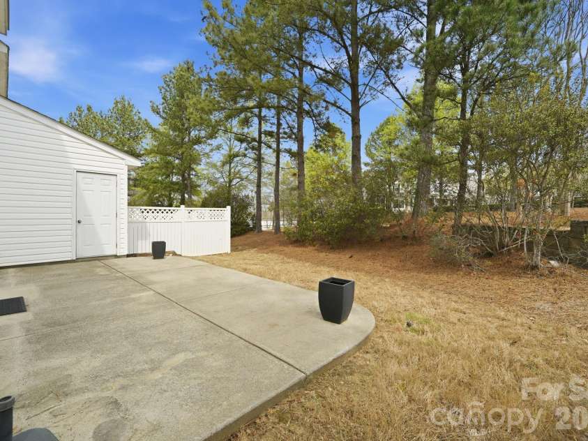 2906 Caldwell Ridge Parkway, Charlotte, NC 28213.  MLS# CAR4360466, YatesRealty ID 12595. 
