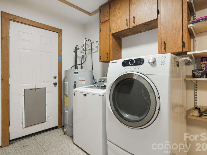 206 Willow Lane, Rosman, NC 28772.  MLS# CAR4290830, YatesRealty ID 12596. Laundry Room