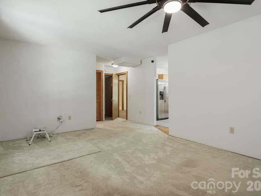 206 Willow Lane, Rosman, NC 28772.  MLS# CAR4290830, YatesRealty ID 12596. Living Room