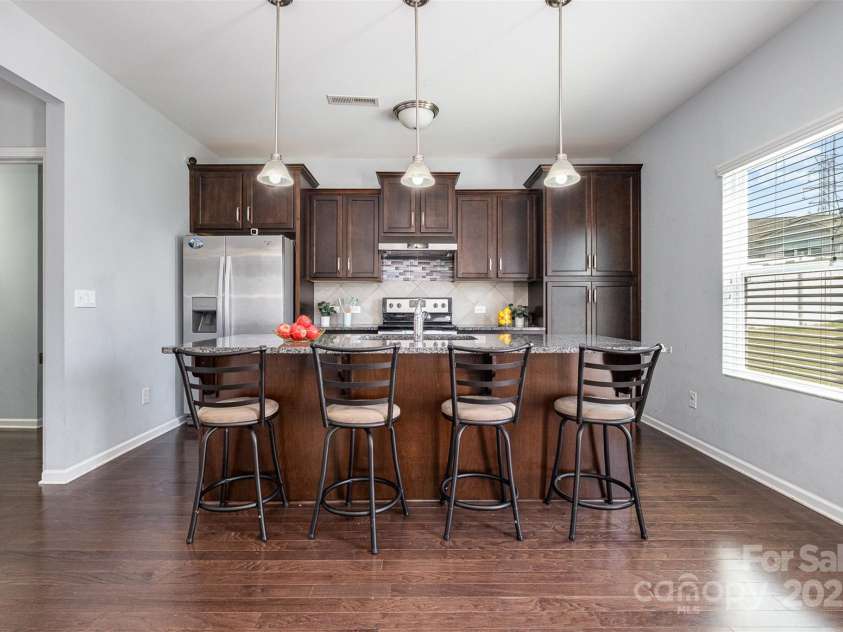 2220 Atwell Glen Lane, Pineville, NC 28134.  MLS# CAR4244833, YatesRealty ID 12596. 