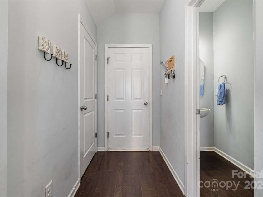 2220 Atwell Glen Lane, Pineville, NC 28134.  MLS# CAR4244833, YatesRealty ID 12596. 