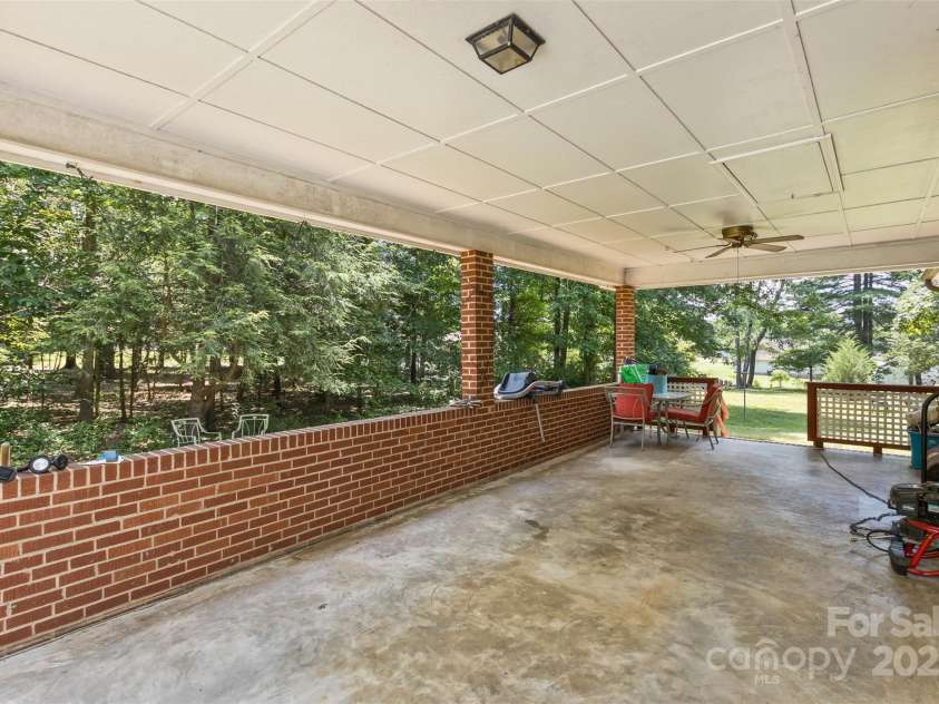 117 White Pine Lane, Morganton, NC 28655.  MLS# CAR4246633, YatesRealty ID 12597. Deep enough to handle 2 cars.