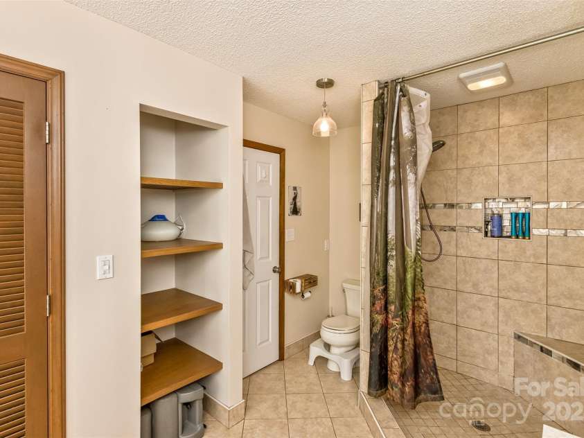 117 White Pine Lane, Morganton, NC 28655.  MLS# CAR4246633, YatesRealty ID 12597. Plenty of space.