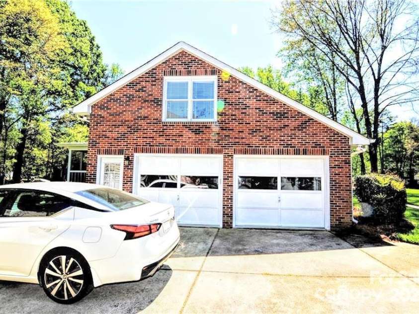 5344 Saddlewood Lane, Mint Hill, NC 28227.  MLS# CAR4240886, YatesRealty ID 12598. 