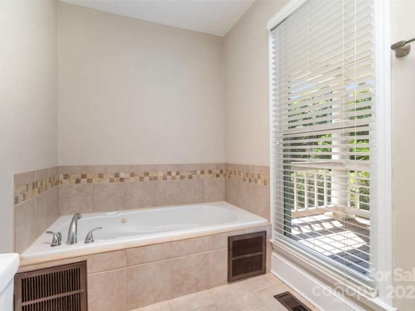 5344 Saddlewood Lane, Mint Hill, NC 28227.  MLS# CAR4316632, YatesRealty ID 12598. 