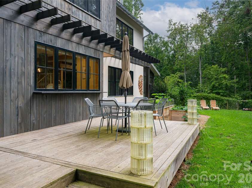 7 Bee Balm Way, Asheville, NC 28804.  MLS# CAR4290500, YatesRealty ID 12598. Expansive deck for entertaining
