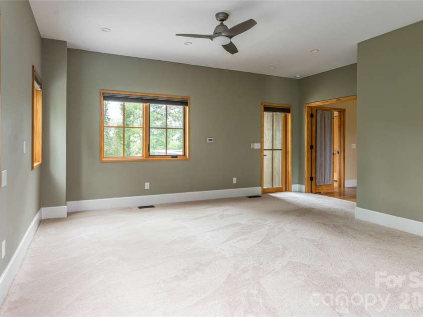 7 Bee Balm Way, Asheville, NC 28804.  MLS# CAR4290500, YatesRealty ID 12598. Primary bedroom