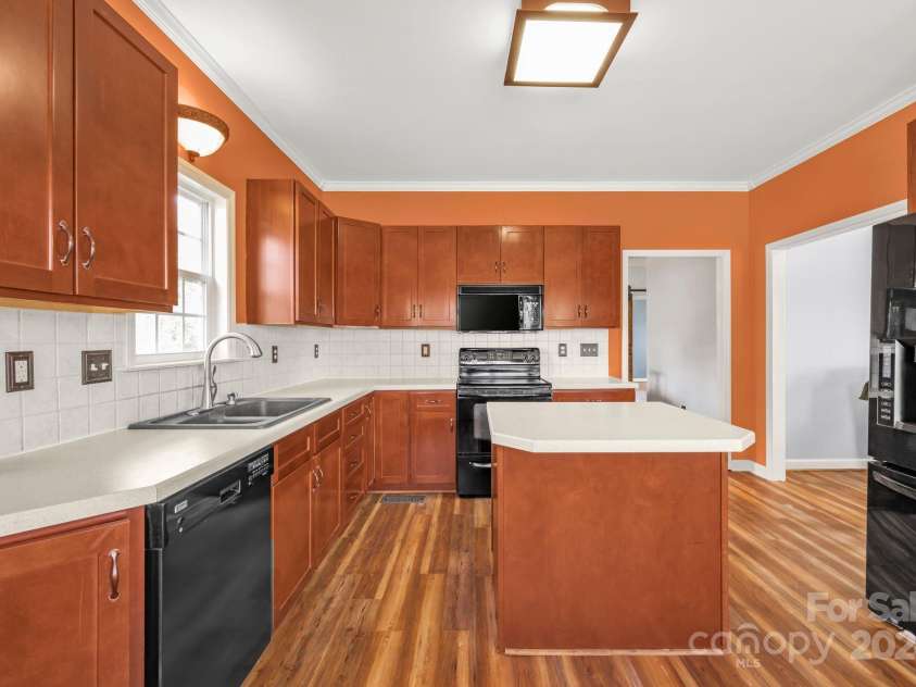 159 Leatherwood Trail, Mocksville, NC 27028.  MLS# CAR4202609, YatesRealty ID 12599. 