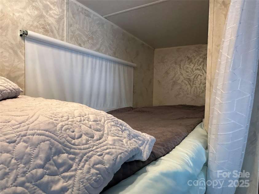 104 Robin Lane, New London, NC 28127.  MLS# CAR4284613, YatesRealty ID 126. 