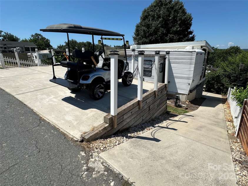 104 Robin Lane, New London, NC 28127.  MLS# CAR4284613, YatesRealty ID 126. 