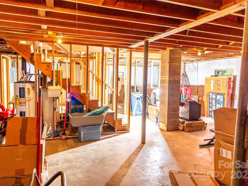 57 Gribble Road, Franklin, NC 28734.  MLS# CAR4253647, YatesRealty ID 126. 